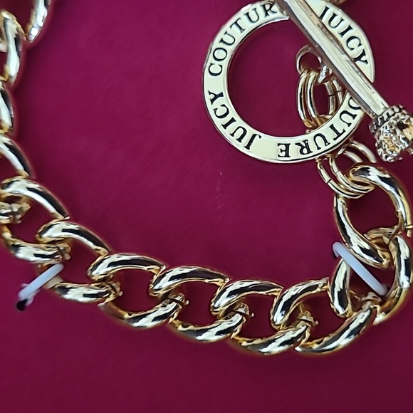 Juicy Couture Gold Bracelet with Pink Heart Charm - Picture 3 of 8